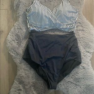 COPY - Everyday Sunday Size 14 Bathing Suit